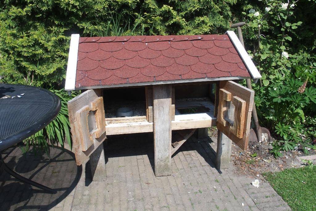 Konijnenhok te koop!, Dieren en Toebehoren, Knaagdieren en Konijnen | Hokken en Kooien, Gebruikt, Hok, 90 cm of meer, 110 cm of meer