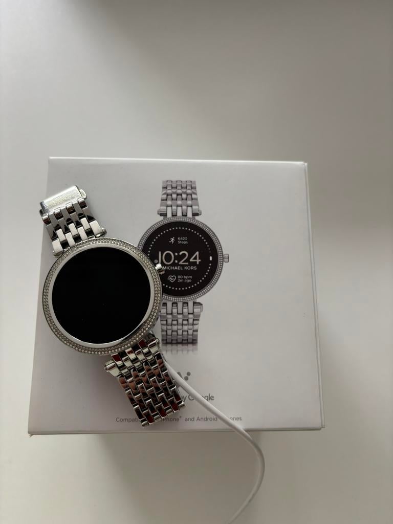 Michael Kors Darci 5e smartwatch, Ophalen of Verzenden, Zo goed als nieuw, Zwart, Android