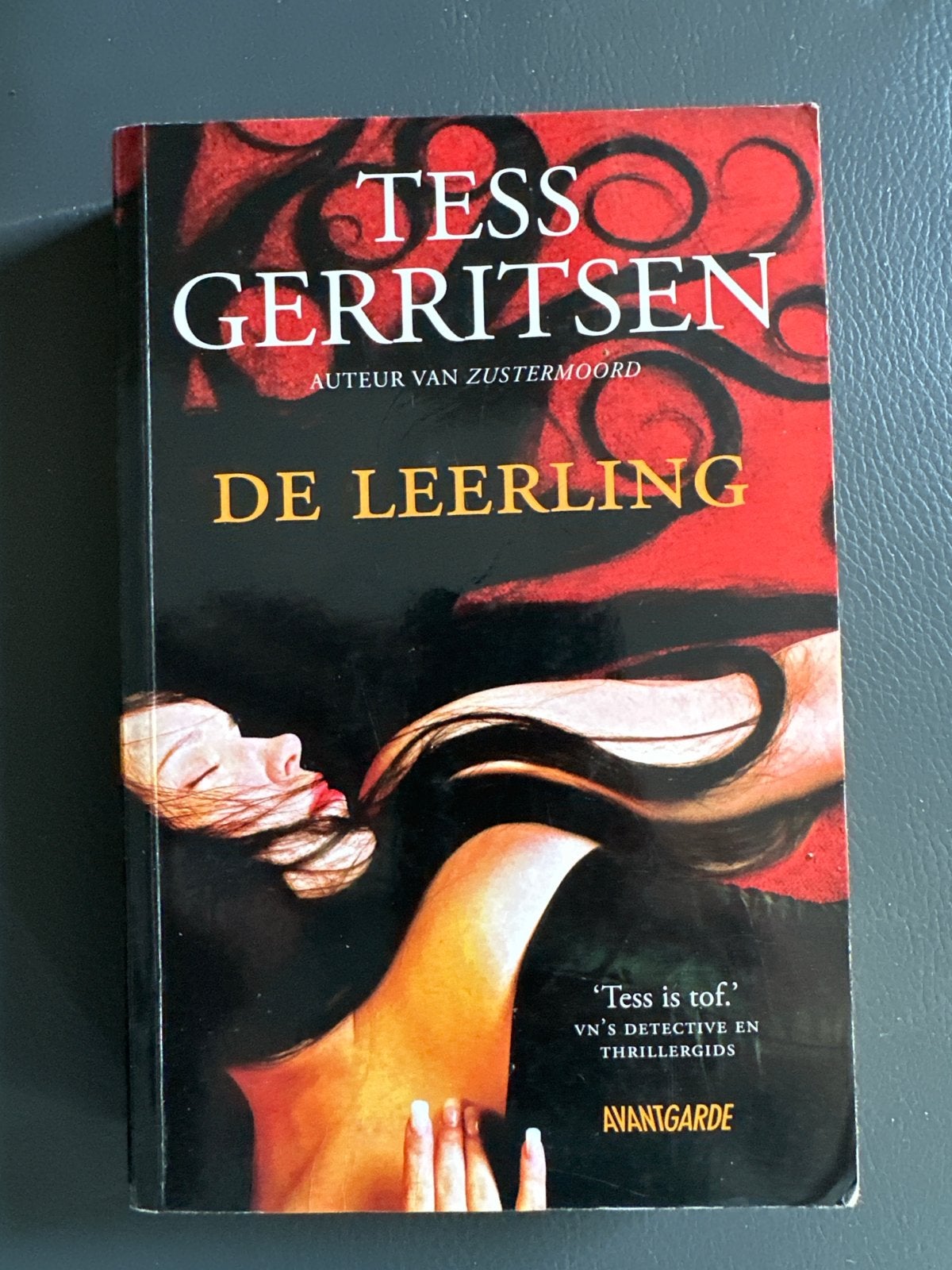 De Leerling - Tess Gerritsen (Thriller), Ophalen of Verzenden, Gelezen, Nederland