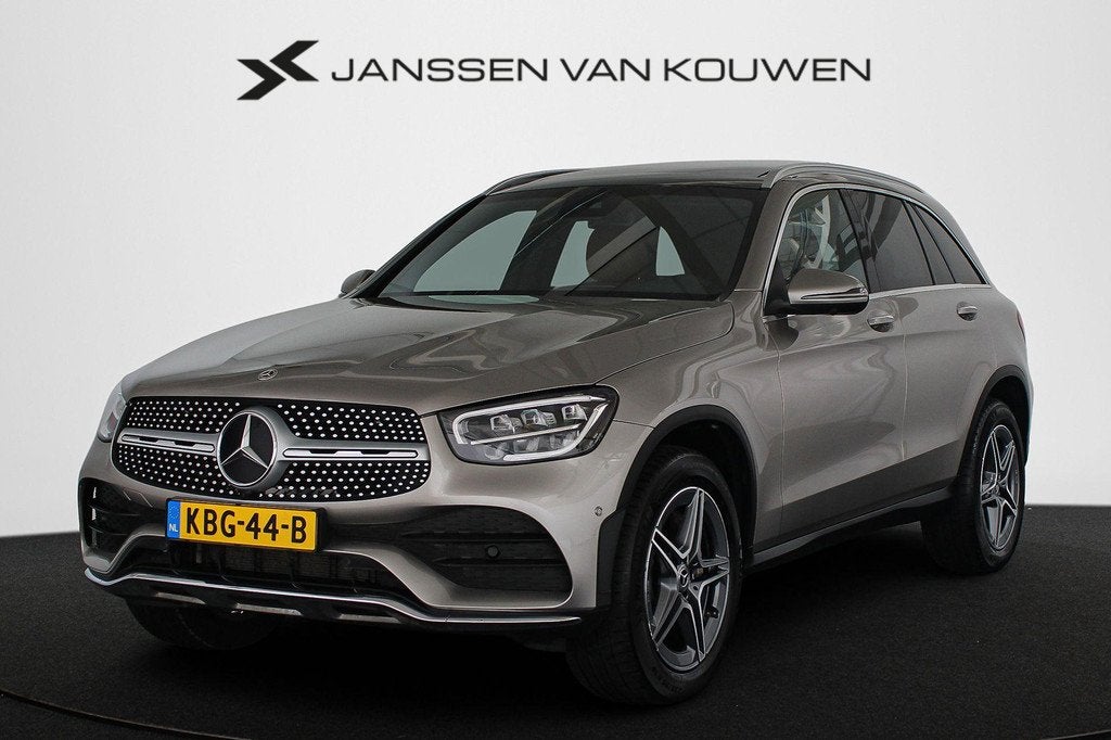 Mercedes-Benz GLC-klasse 300e 4MATIC SOH 100% AMG Panoramada, Automaat, Gebruikt, Euro 6, 4 cilinders