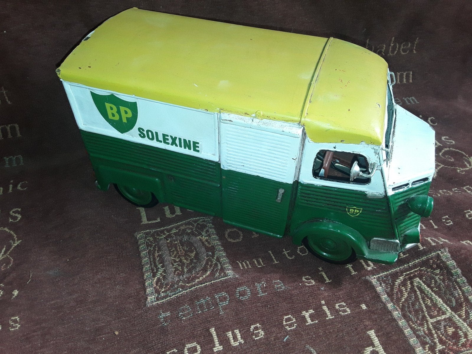 Citroën HY. BP Solexine. 29 cm., Ophalen of Verzenden