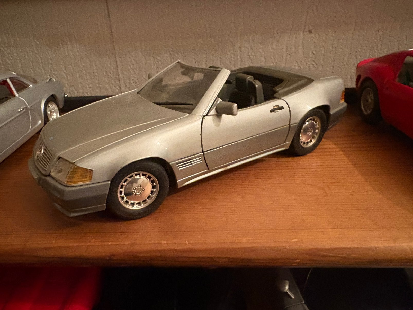 Mercedes.  500. SL.  1989.    Maisto., Ophalen of Verzenden, Zo goed als nieuw, Maisto