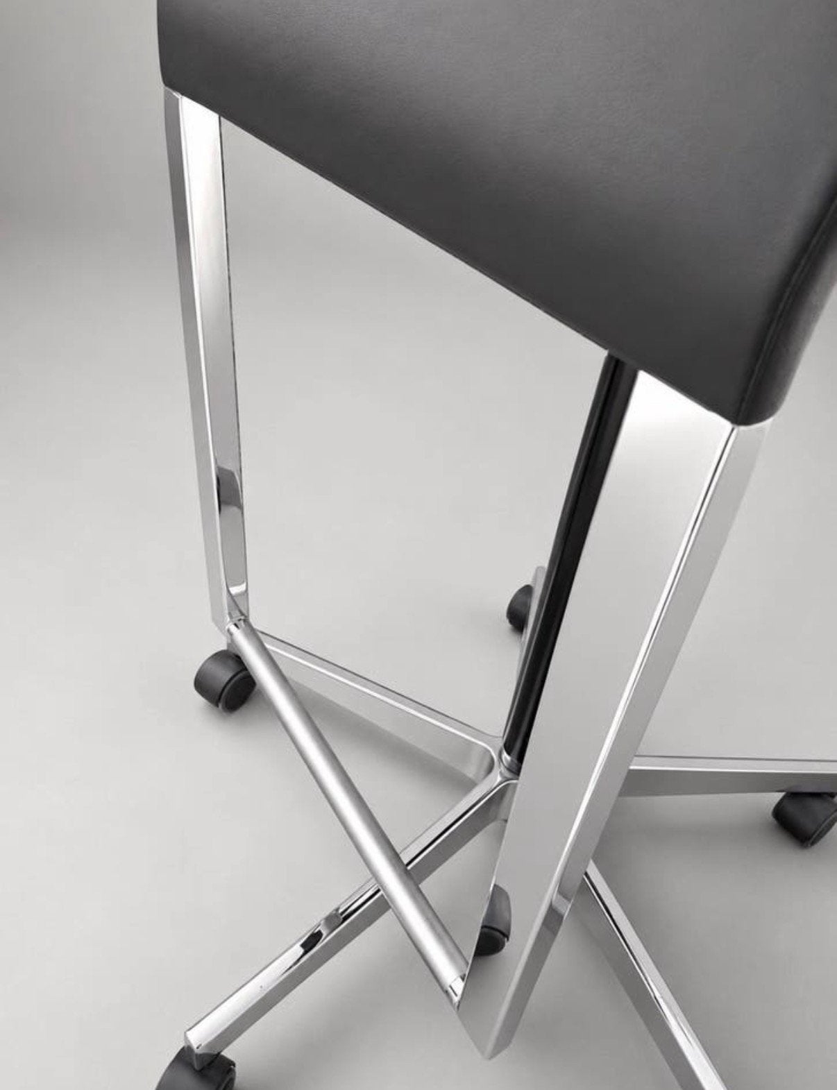 Maarten Van Severen Vitra03 HighChair, Drafting Stool, 2000s, -, Zwart, Zo goed als nieuw, Eén