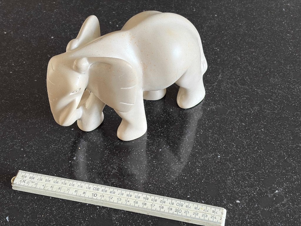Stenen beeldje olifant, Verzamelen, Ophalen of Verzenden, Gebruikt, Dier