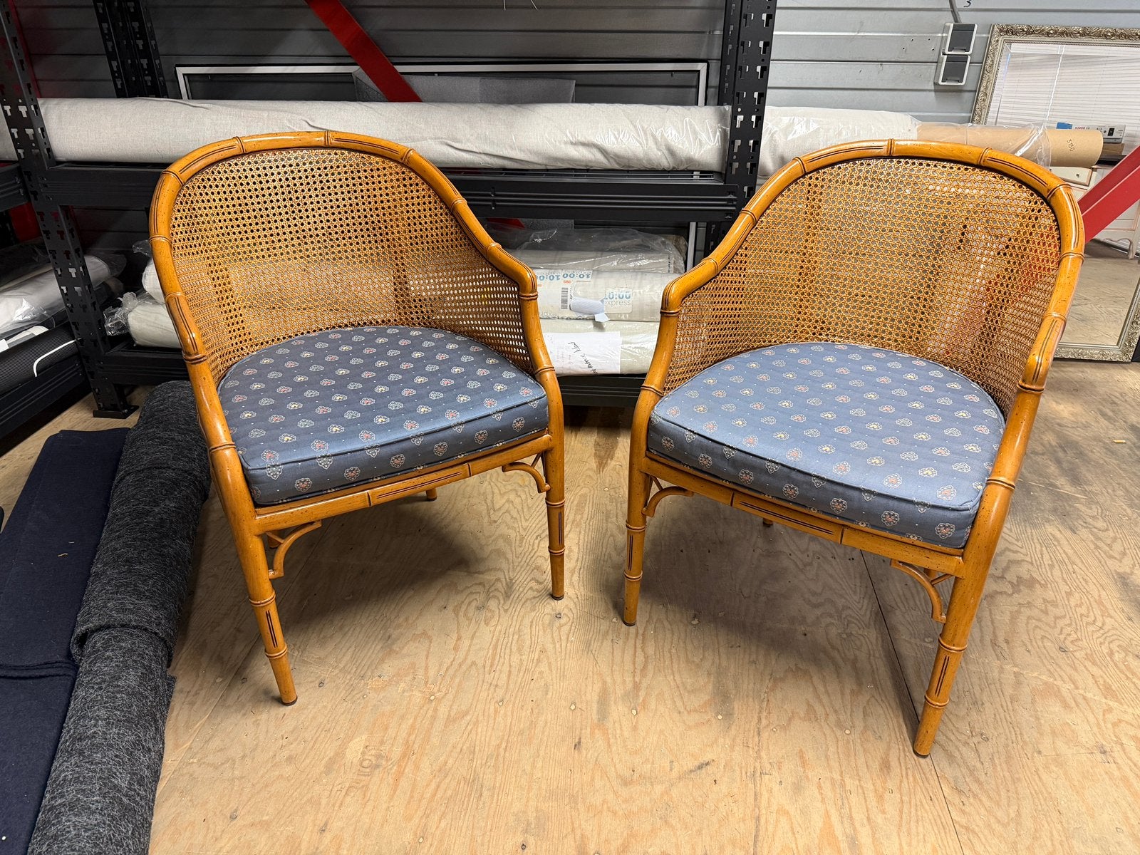 2 antieke rotan stoelen met kussens, Antiek en Kunst, Ophalen