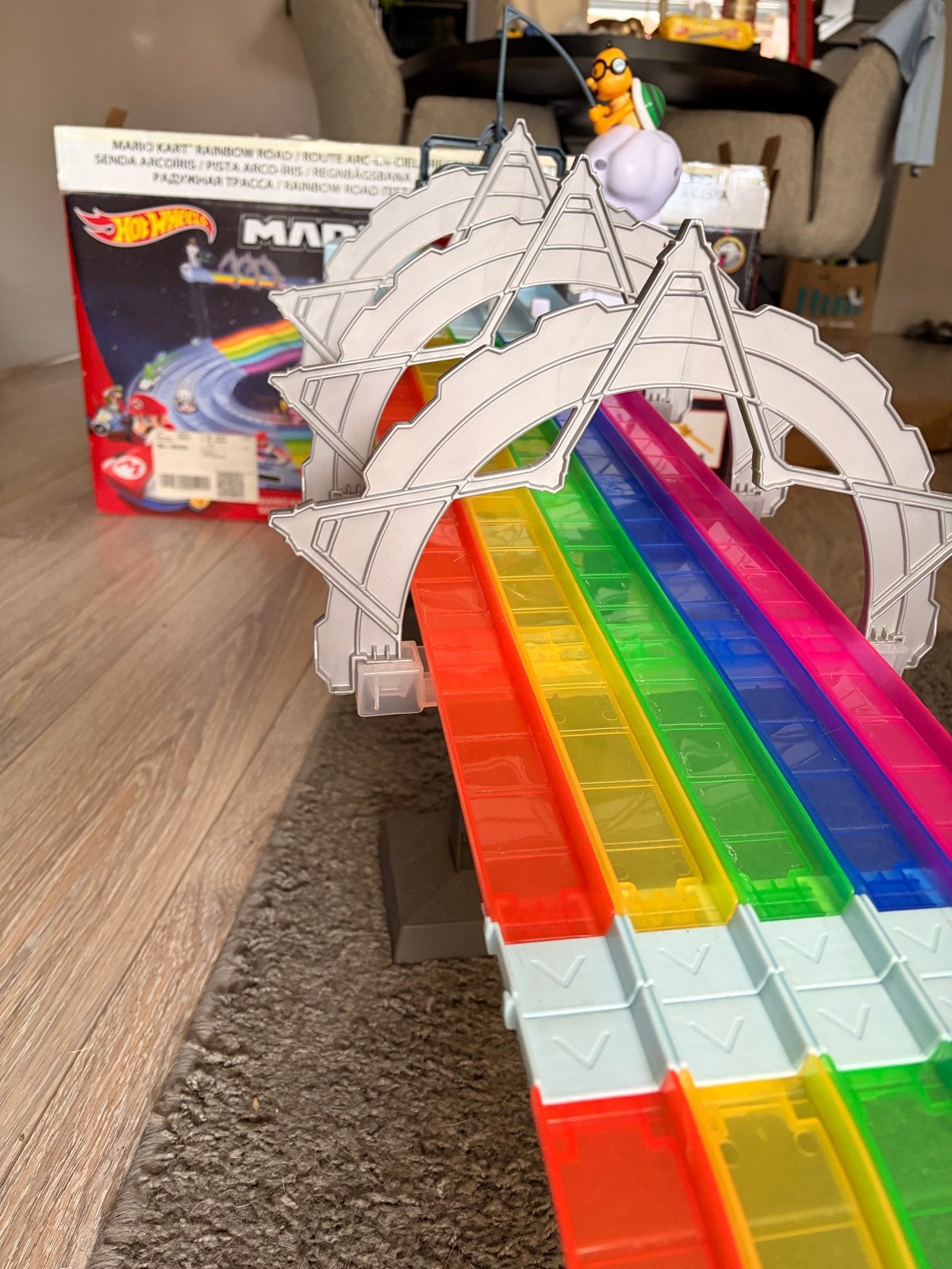 Hot Wheels Mario Kart Regenboog Raceset met 7 auto's, Kinderen en Baby's, Speelgoed | Racebanen, Ophalen, Racebaan, Zo goed als nieuw