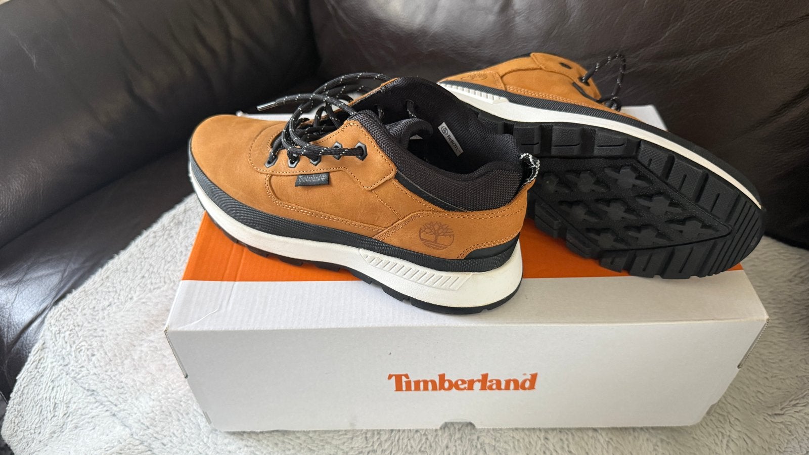 Timberland sneakers maat 36 - Nieuw in doos, Ophalen of Verzenden, Nieuw, Bruin, Sneakers of Gympen