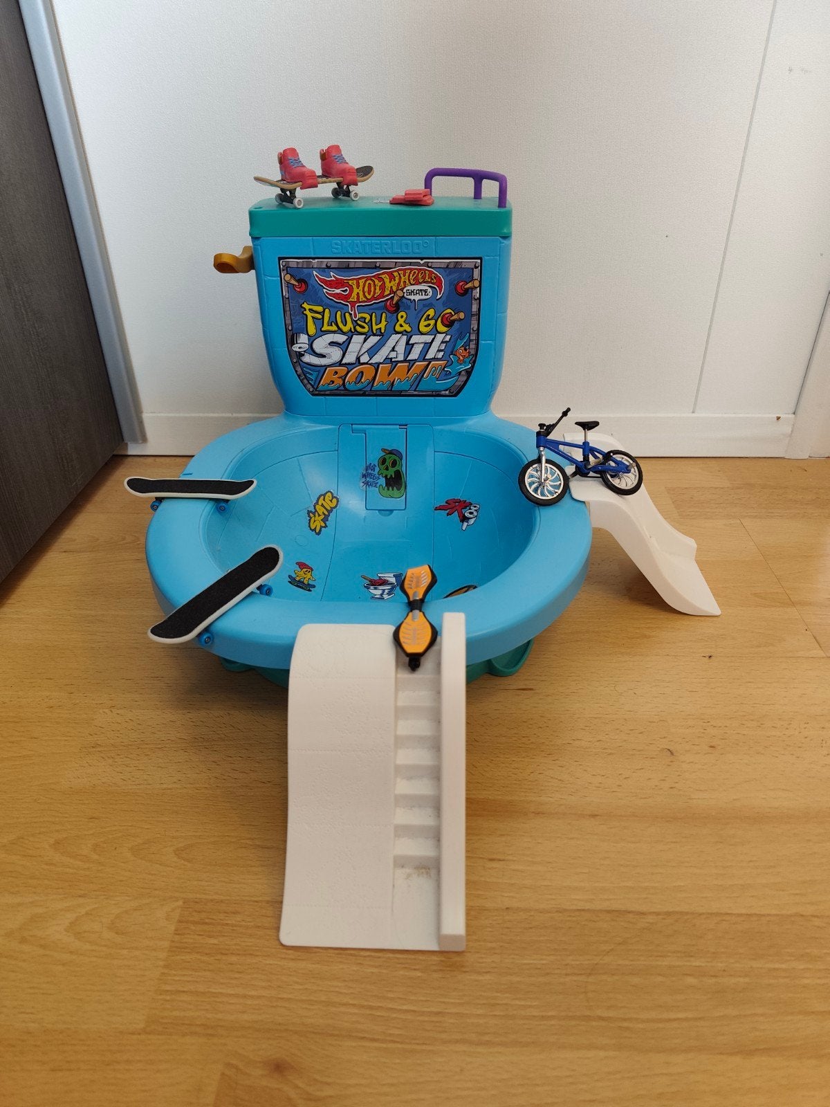 Hot Wheels Skate Flush & Go Skate Bowl Speelset, Ophalen of Verzenden, Gebruikt, Jongen of Meisje