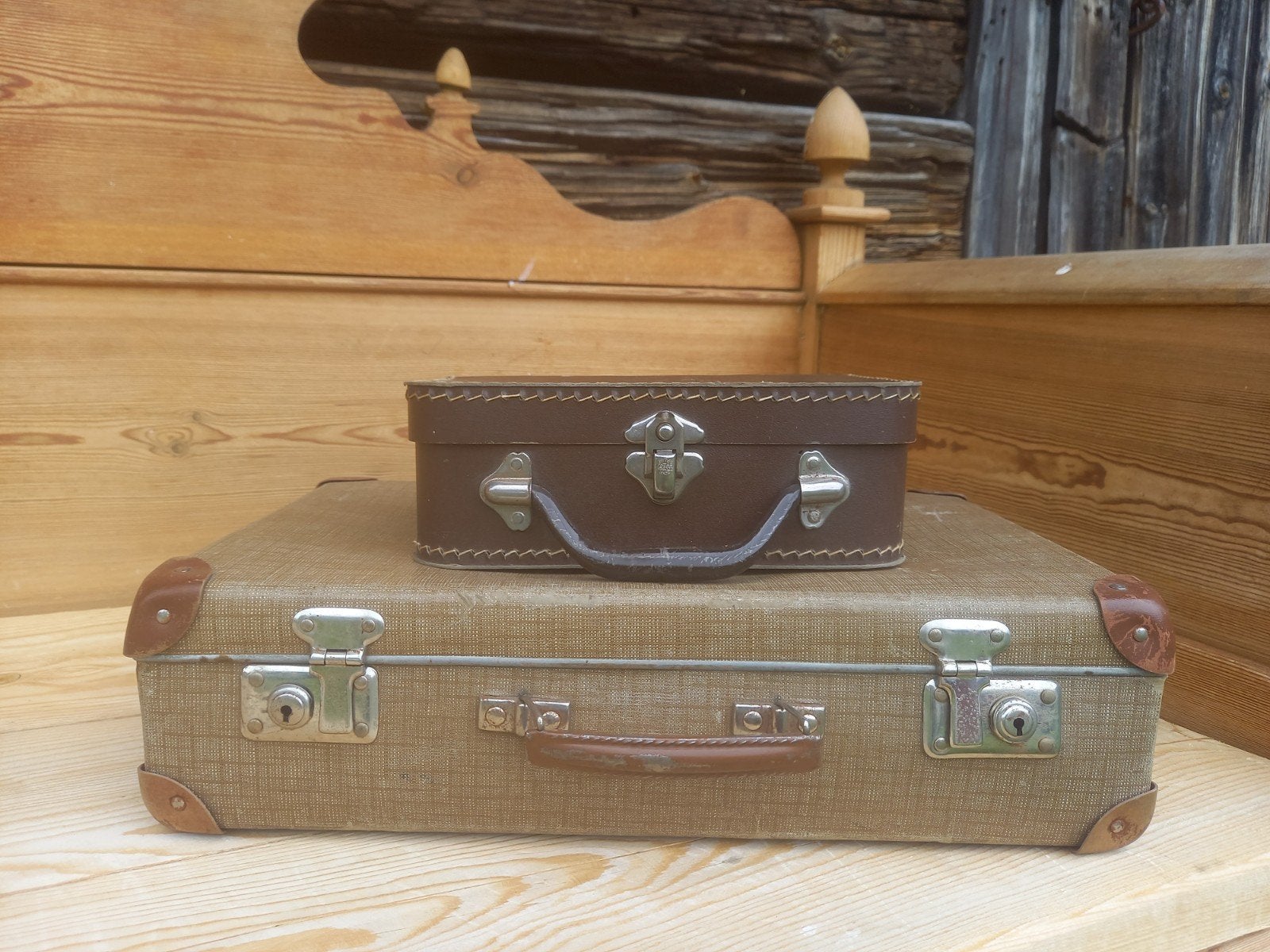 Set van 2 vintage Zweedse reiskoffertjes, Antiek en Kunst, Curiosa en Brocante, Ophalen of Verzenden