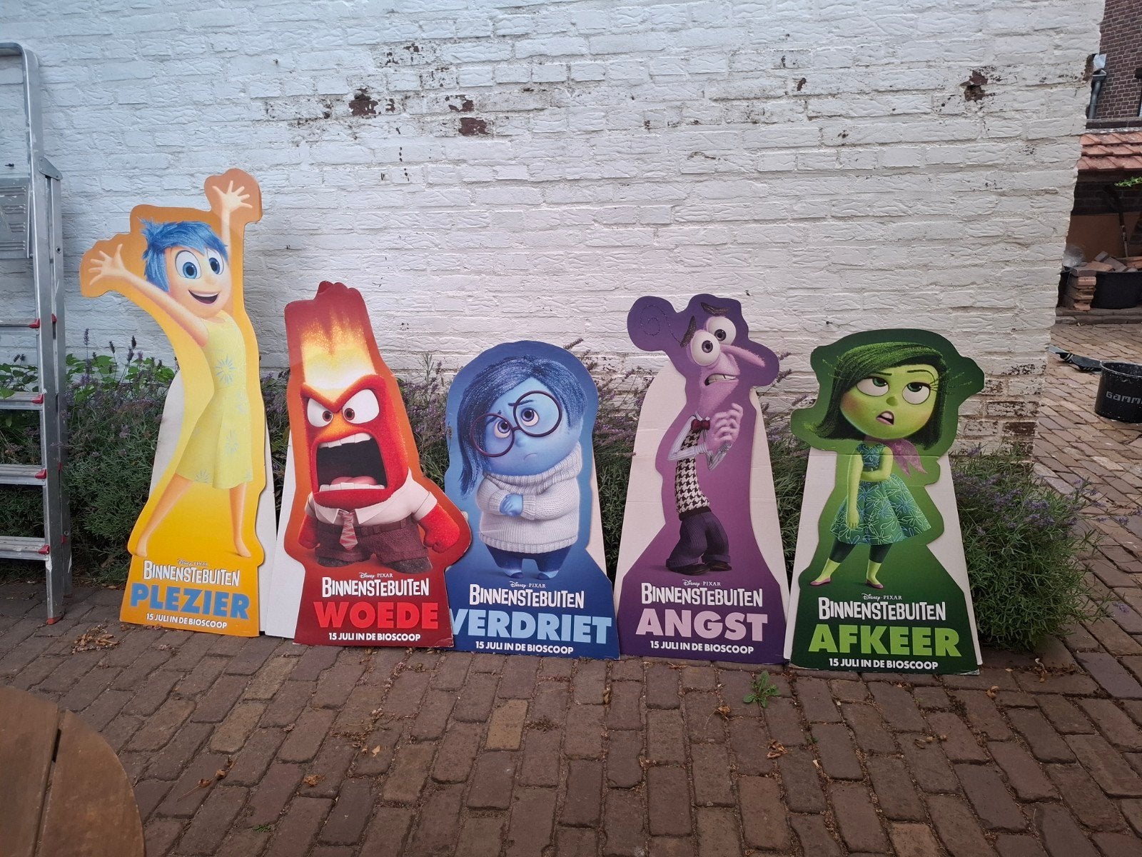 Originele Inside Out bioscoop reclamezuilen (5 stuks), Ophalen, Zo goed als nieuw, Film, Overige typen