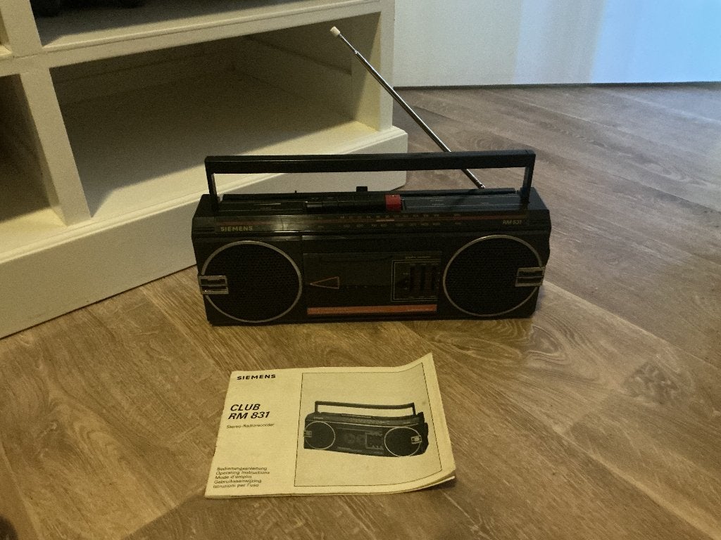 Siemens Club Radio cassetterecorder, Ophalen