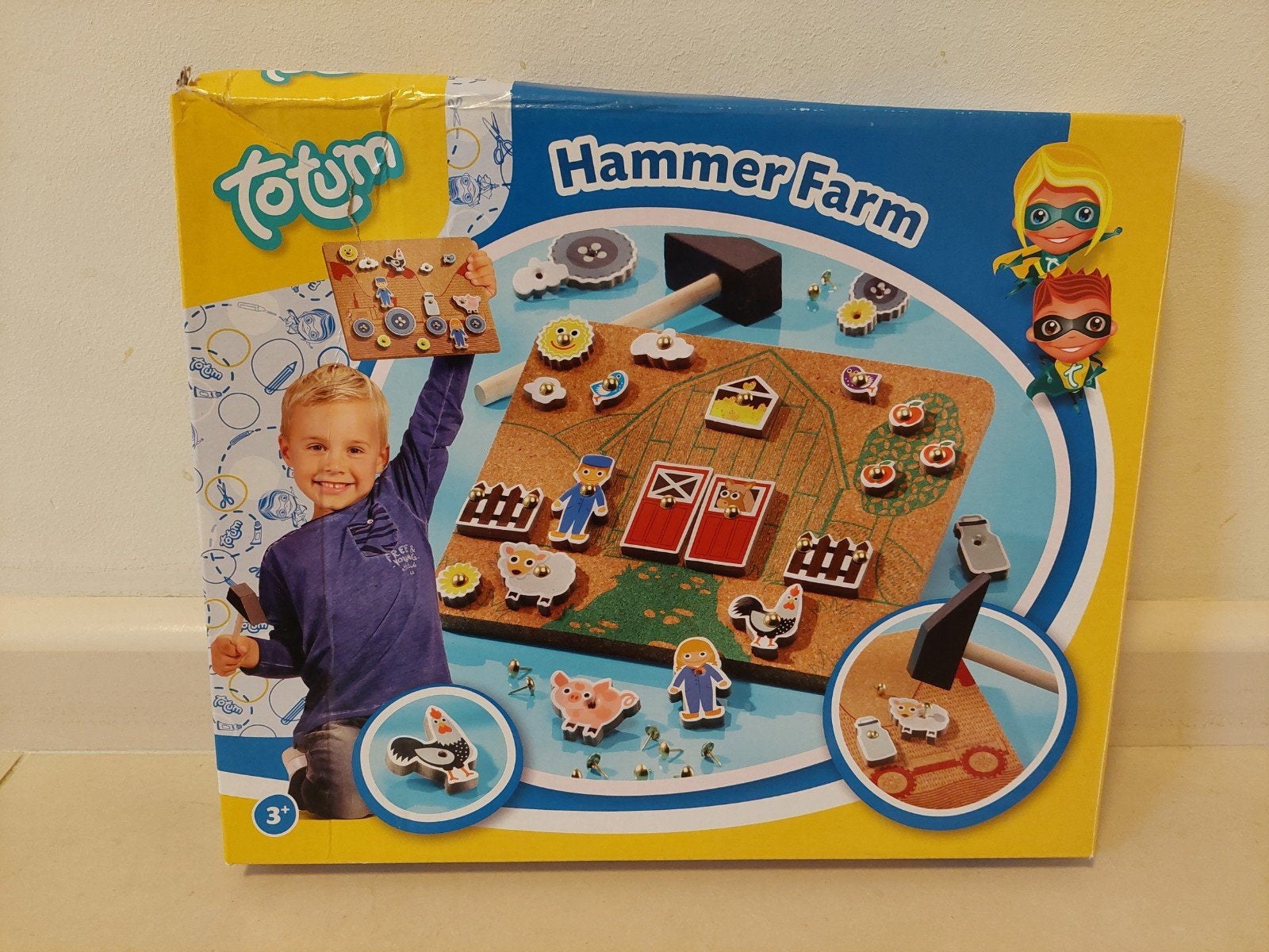 Totum Hammer Farm/ timmerspeelset, Kinderen en Baby's, Speelgoed | Educatief en Creatief, Ophalen of Verzenden, Gebruikt, Bouwen