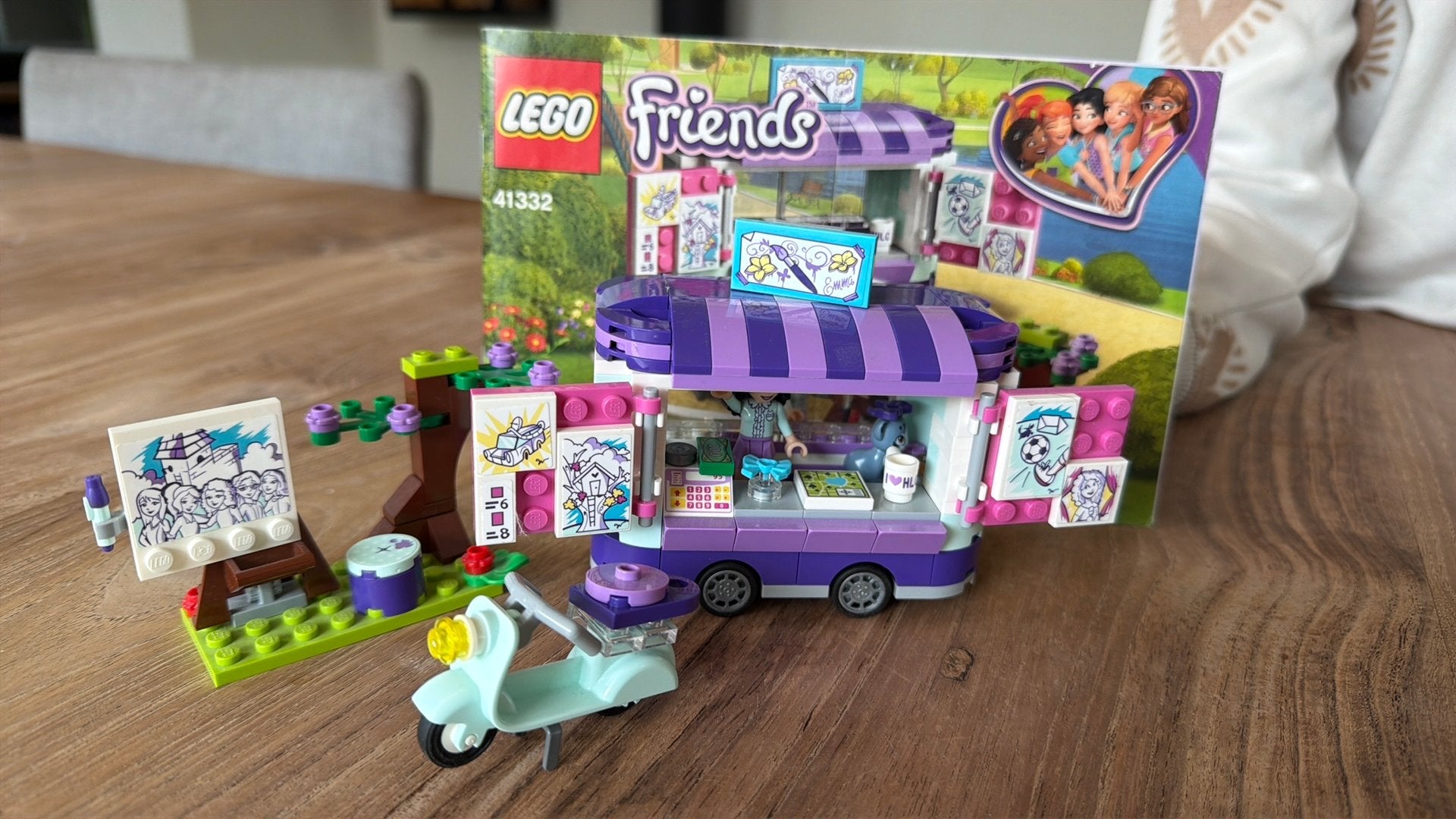 LEGO Friends 41332 Emma's Kunstkraam met Scooter, Ophalen of Verzenden, Zo goed als nieuw, Overige merken