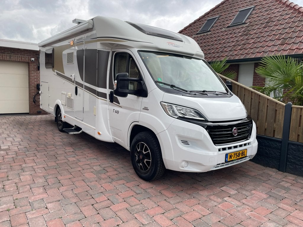 Carado T449| 55dkm Queensbed Dakairco Nieuwe distributieriem, Fiat, Bedrijf, 6 tot 7 meter, Half-integraal