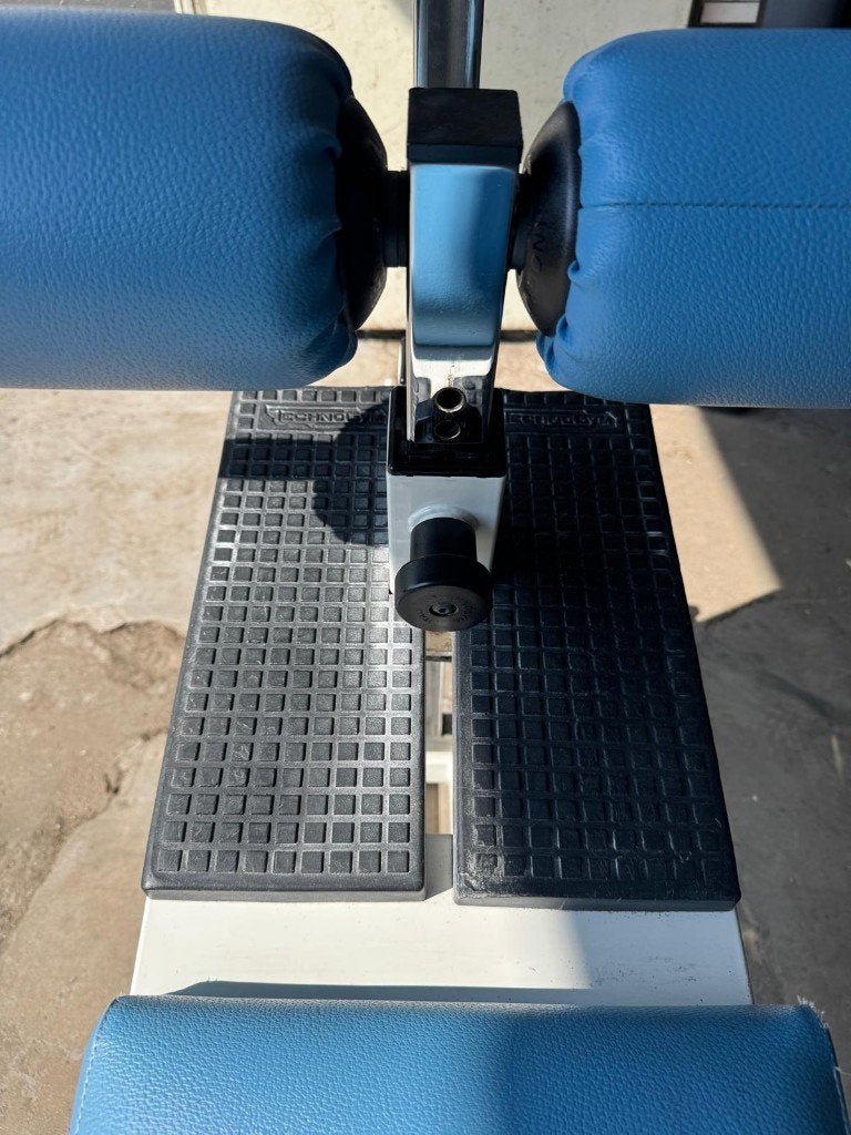 Technogym Buikspierbank / Decline Bench, -, -, Ophalen of Verzenden, Zo goed als nieuw