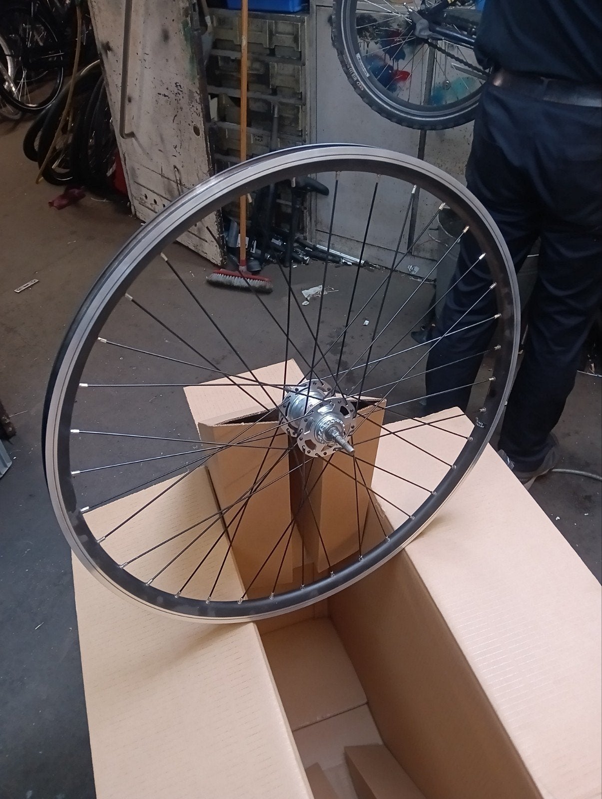 achterwiel 3 versnellingen & handrem Shimano Nexus 3, Fietsen en Brommers, Ophalen, Nieuw