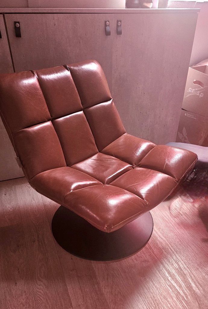 Dutchbone fauteuil cognackleur, Ophalen, Zo goed als nieuw, 50 tot 75 cm, Leer