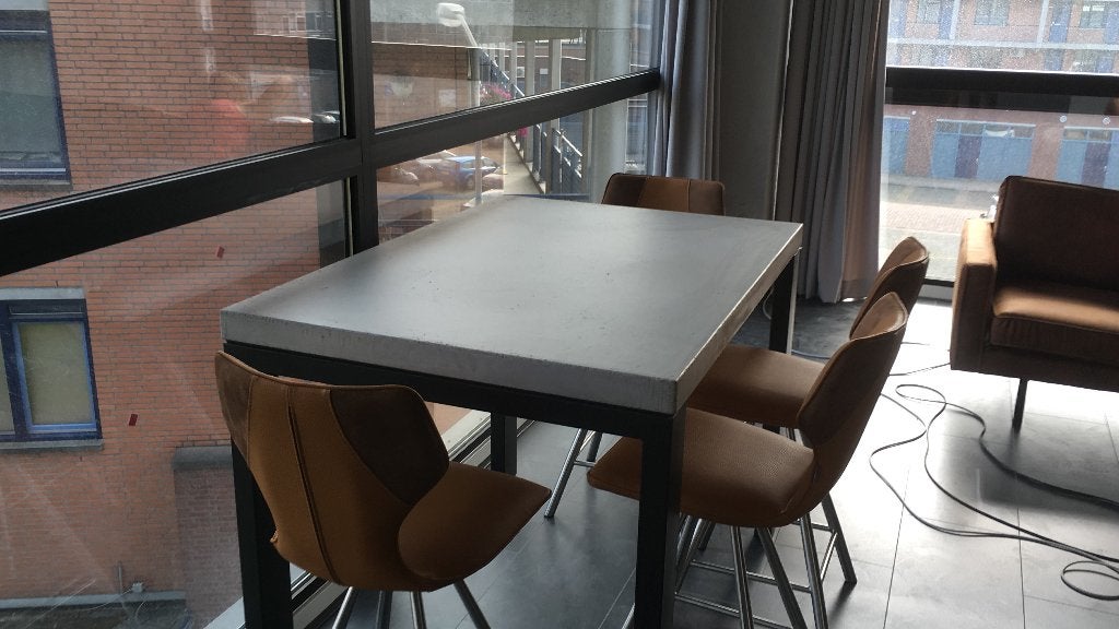 eettafel Xooon, Huis en Inrichting, Tafels | Eettafels, Ophalen, Gebruikt, 200 cm of meer, 50 tot 100 cm