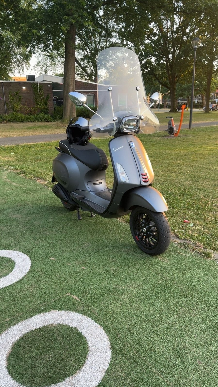 Vespa sprint 2017 nieuwe staat kan ook ruilen!!, Fietsen en Brommers, Scooters | Vespa, Ophalen, Maximaal 45 km/u, Vespa S, Zo goed als nieuw