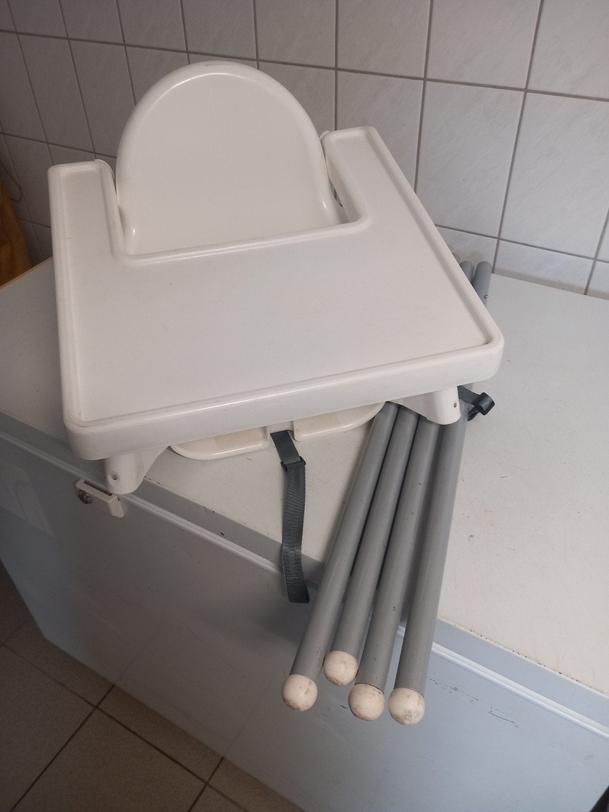 Ikea kinderstoel, Kinderen en Baby's, Ophalen, Tafel(s) en Stoel(en)