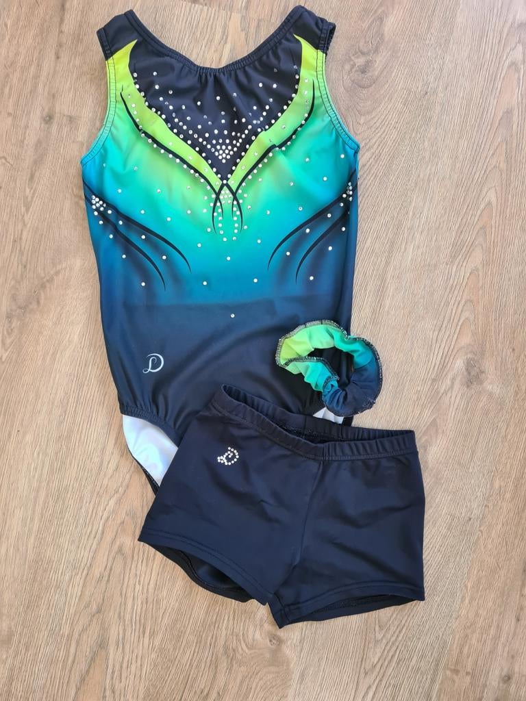 Turnpakje met bijpassend broekje en wokkel van DL turnpakjes, Ophalen of Verzenden, Zo goed als nieuw, Meisje, Sport- of Zwemkleding