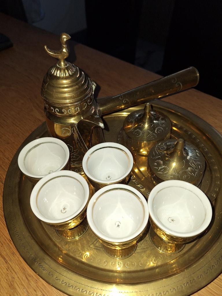 Koperen koffieset met dienblad met 5 kleine kopjes, Antiek en Kunst, Ophalen of Verzenden
