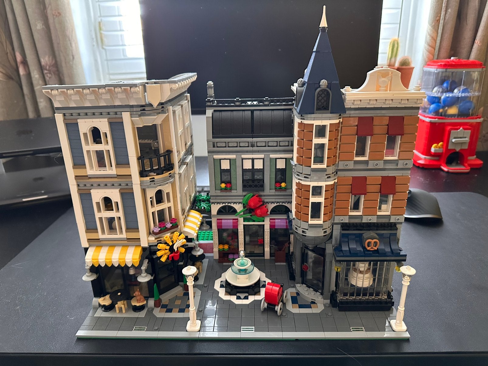 Lego Assembly Square 10255, Ophalen of Verzenden, Zo goed als nieuw