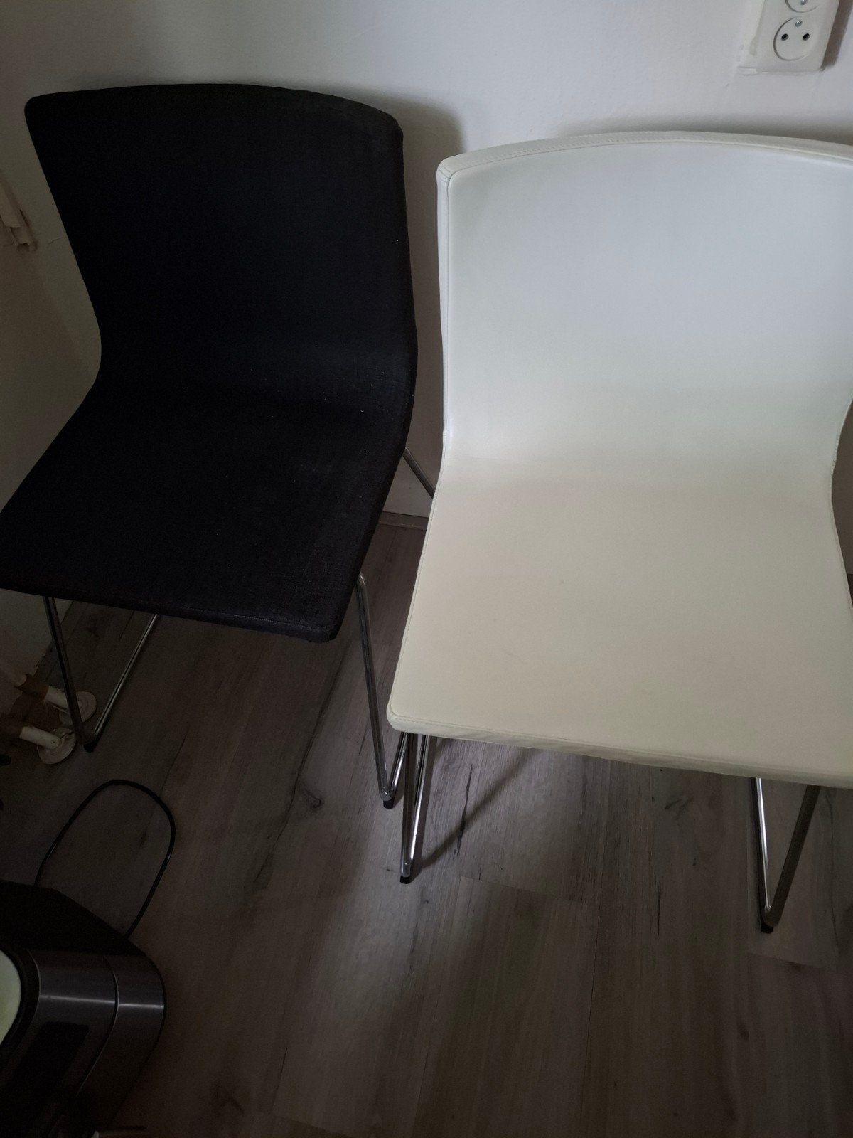 2 stoelen, Ophalen, Wit, Leer, Twee