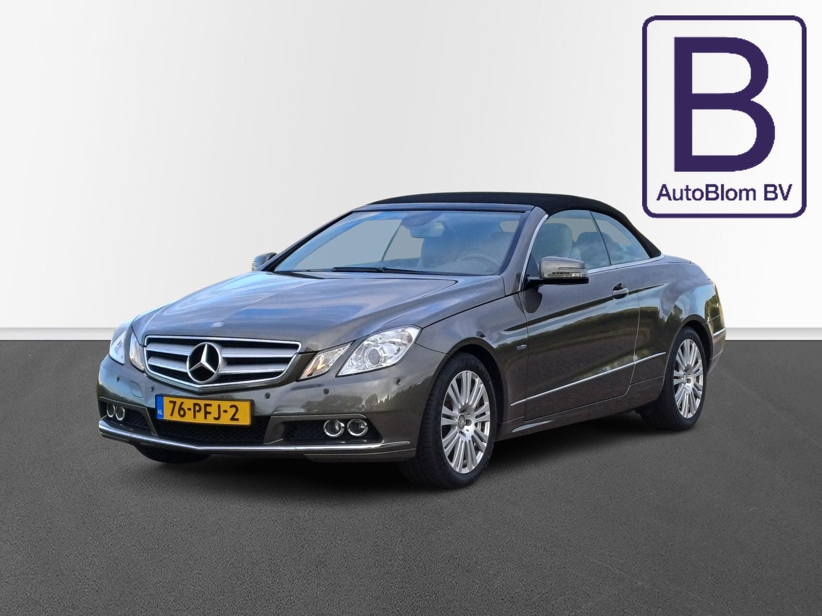 Mercedes-Benz E-Klasse Cabrio 250 CGI Elegance /Prachtige au, Euro 5, Achterwielaandrijving, Beige, Cabriolet