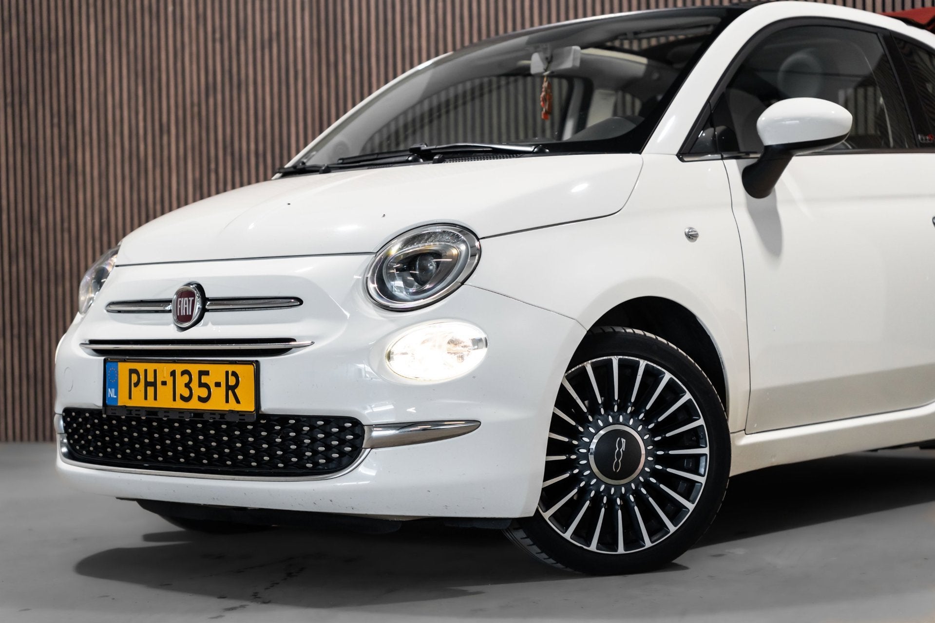 Fiat 500 C 0.9 TwinAir Turbo Lounge, Auto's, Gebruikt, Cabriolet, Wit, Bedrijf