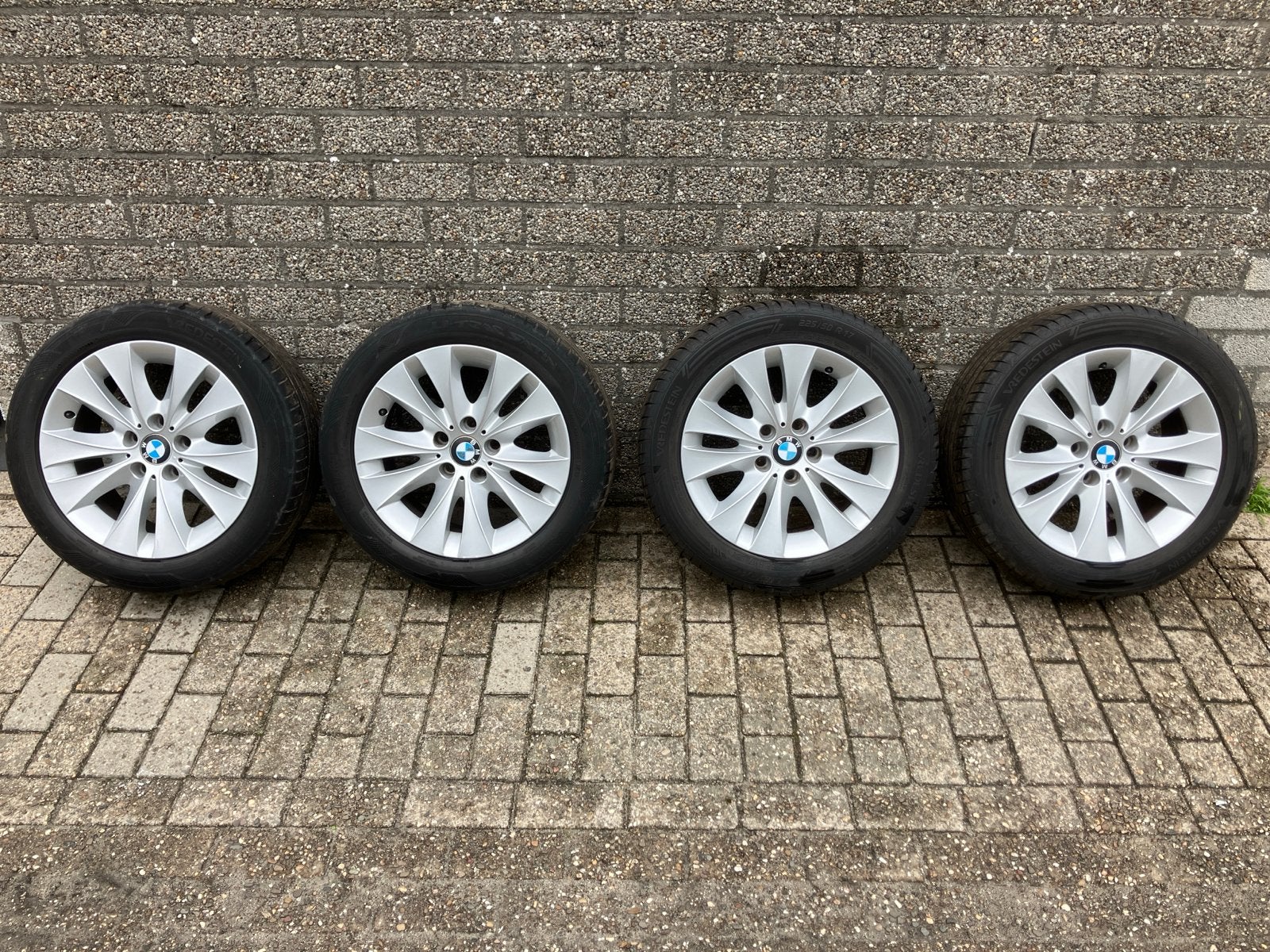 Vredestein 225/50 R17 zomerbanden op BMW Styling 116 velgen, Ophalen, Gebruikt, Banden en Velgen, 17 inch
