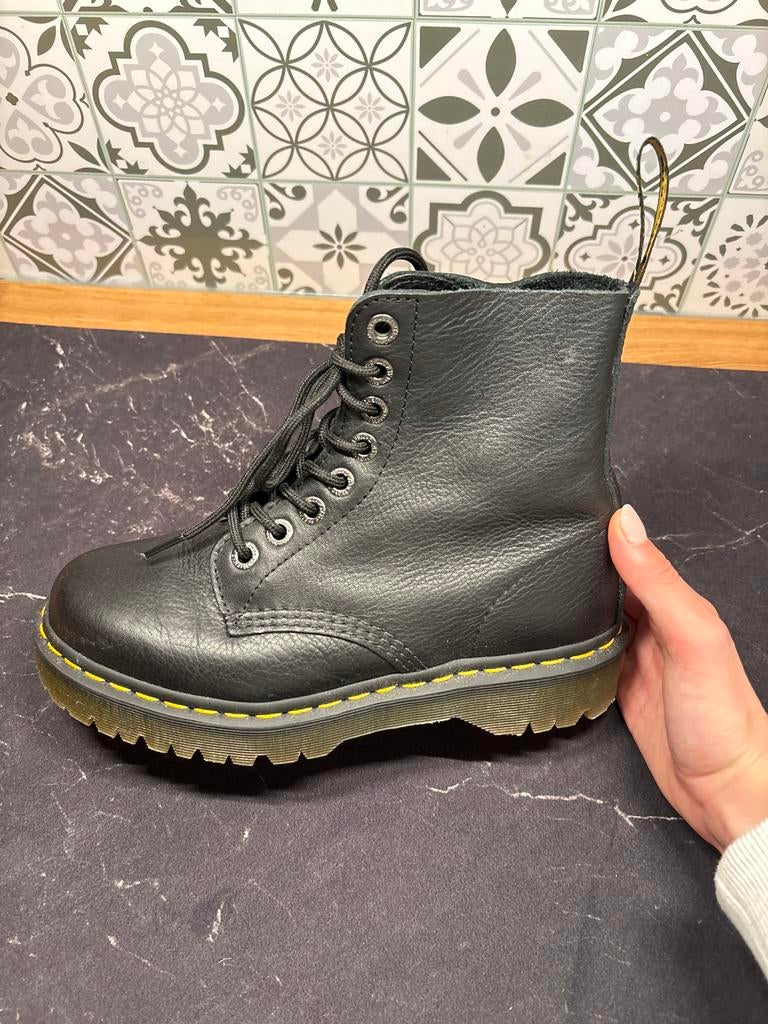 Dr. Martens 1460 Pascal Virginia Leer Laarzen - Zwart, Ophalen of Verzenden, Zo goed als nieuw, Zwart, Lage of Enkellaarzen