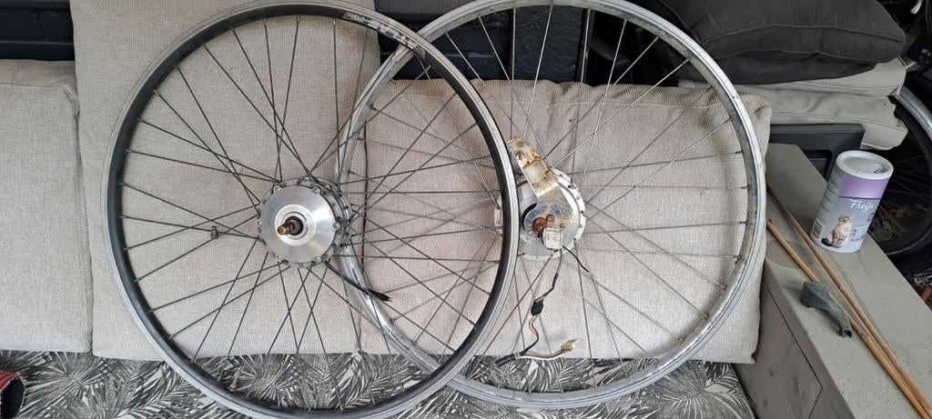 Voorwielen electrische fiets o.a Giant, Ophalen of Verzenden