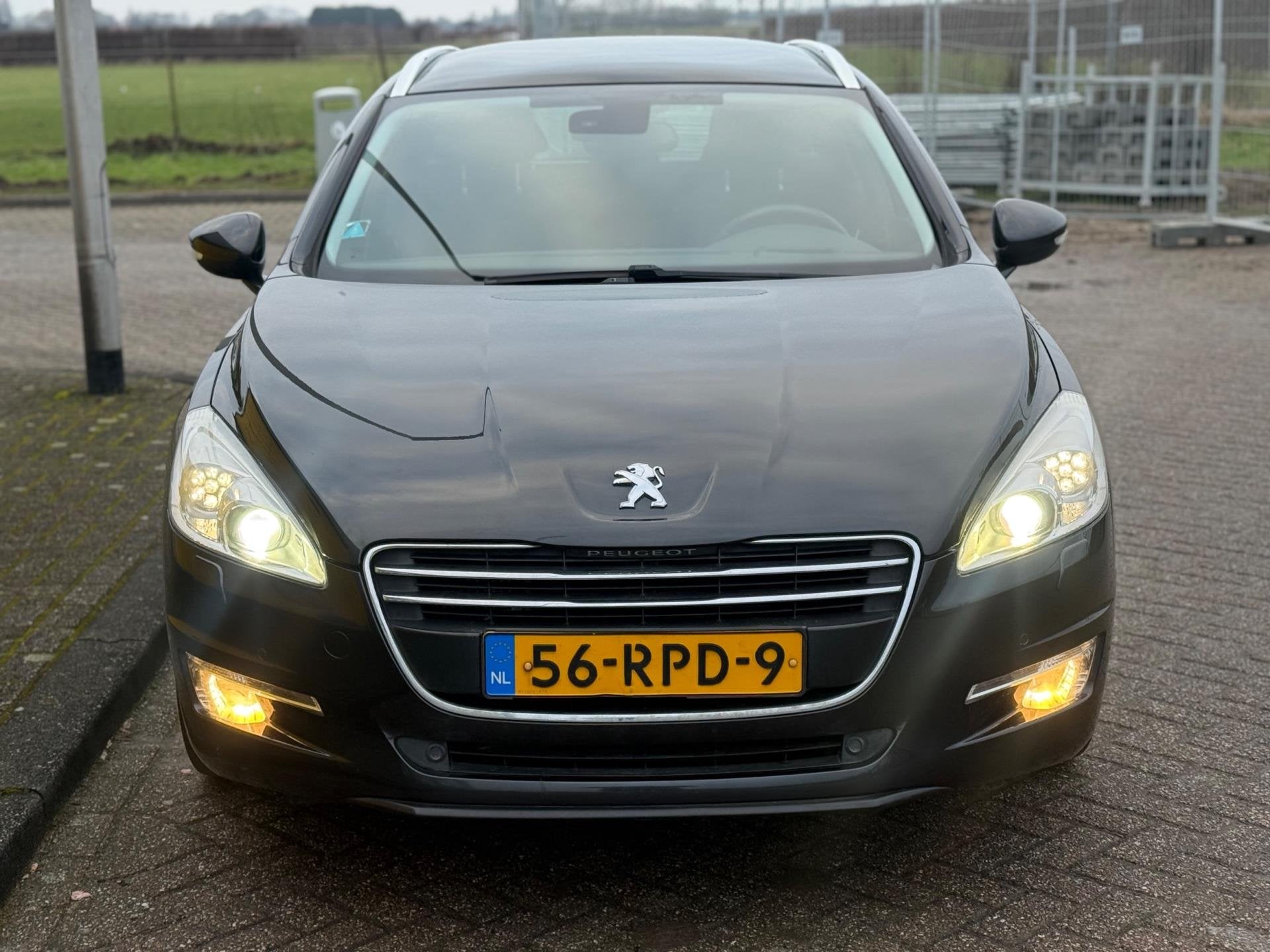 Peugeot 508 SW 1.6 THP Blue Lease Executive Bj 2011 Navi Pan, Voorwielaandrijving, Origineel Nederlands, Handgeschakeld, Grijs