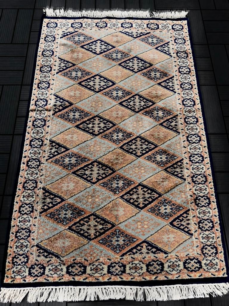 Sfeervol tapijt vloerkleed warme boho stijl 125 x 75 cm, Beige, Zo goed als nieuw, 150 tot 200 cm, Rechthoekig