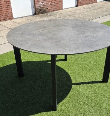 Complete set: Ronde eettafel (140 cm) met 4 grijze stoelen, Ophalen, Overige materialen, Gebruikt, Rond