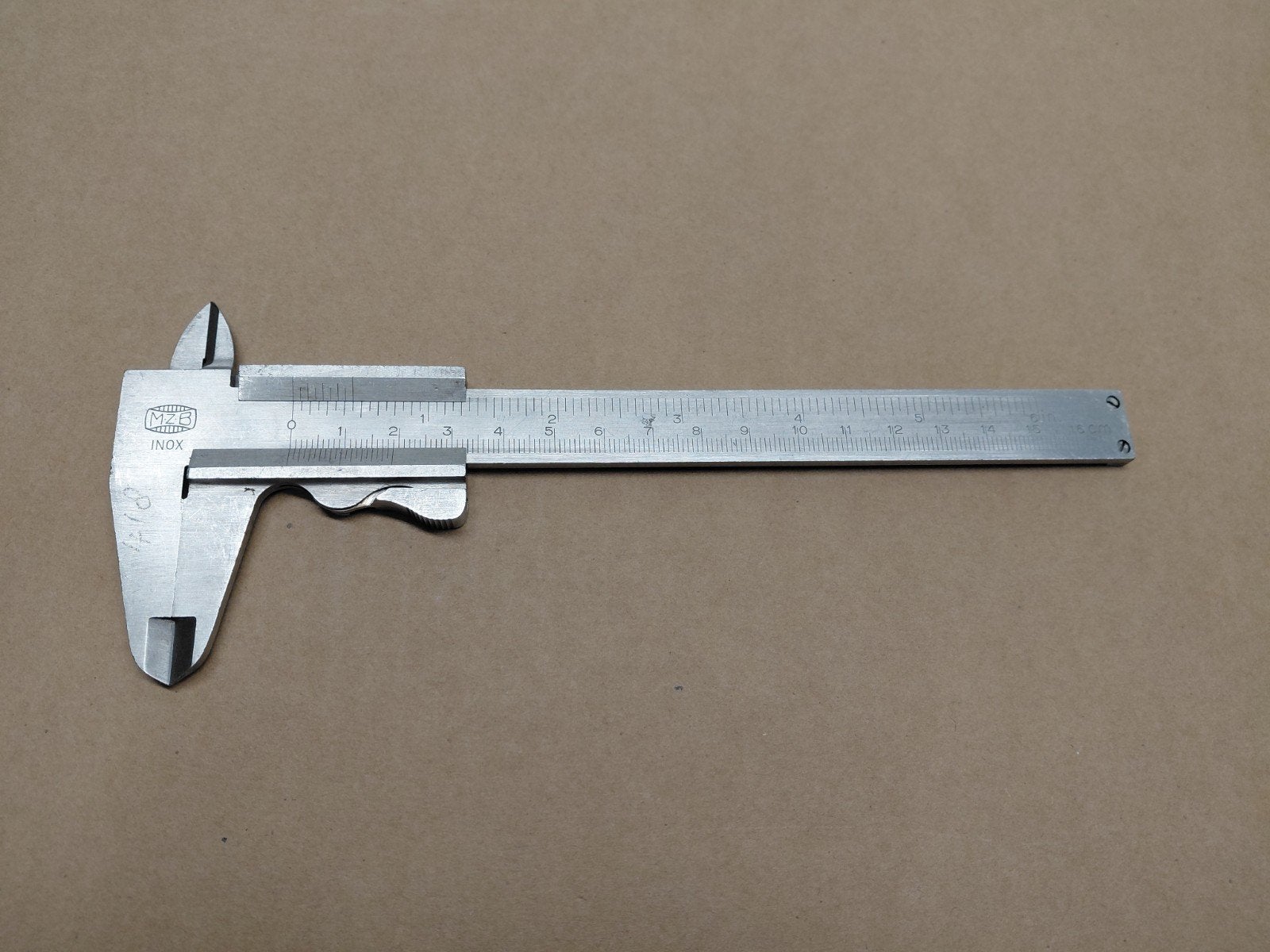 MZB Roestvrijstalen schuifmaat 16 cm, Ophalen of Verzenden, Gebruikt, Afstand