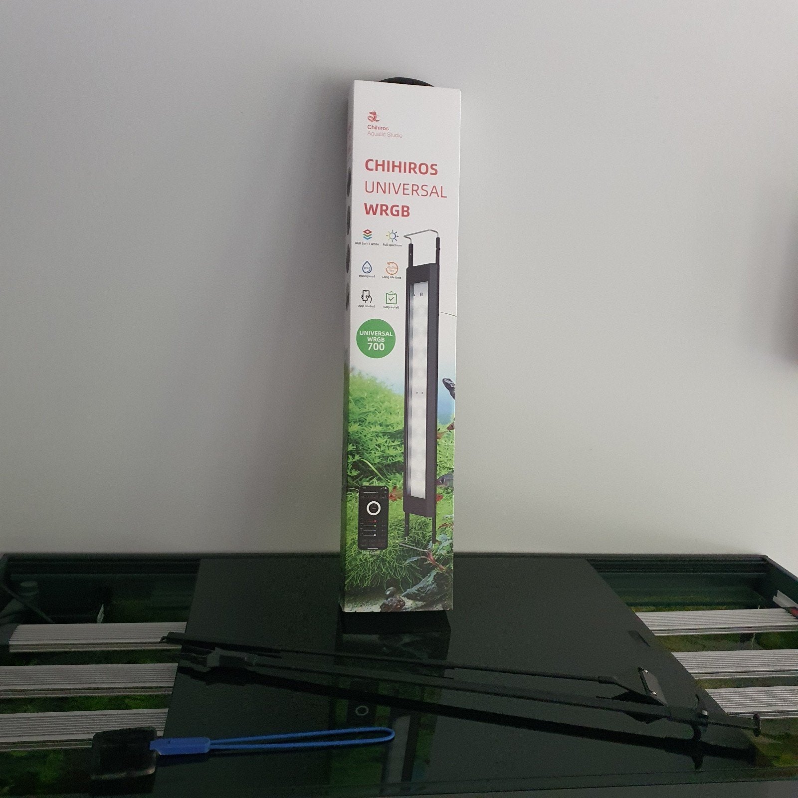 CHIHIROS LED   WRGB 700, Dieren en Toebehoren, Ophalen, Zo goed als nieuw, Leeg aquarium