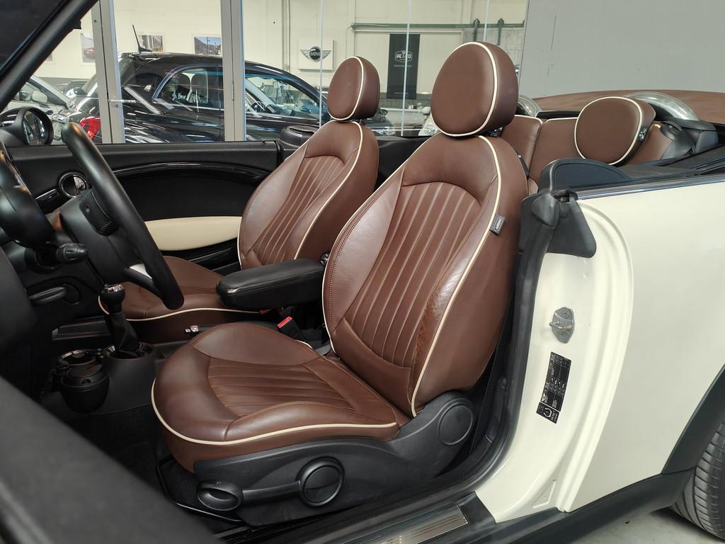 Mini Cabrio 1.6 Cooper Pepper Bruin Leder 100% dealer onderh, Auto's, Voorwielaandrijving, Automatische klimaatregeling, Gebruikt