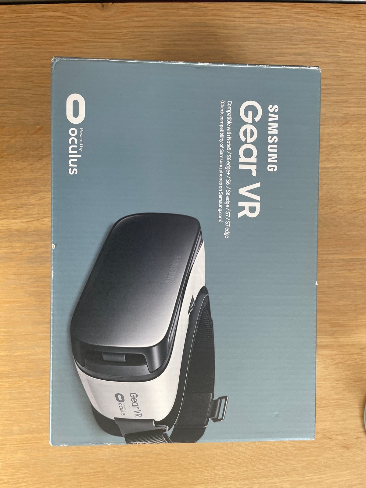 NIEUW: Samsung Gear VR met Oculus - Virtual Reality Ervaring, Spelcomputers en Games, Ophalen of Verzenden, Zo goed als nieuw