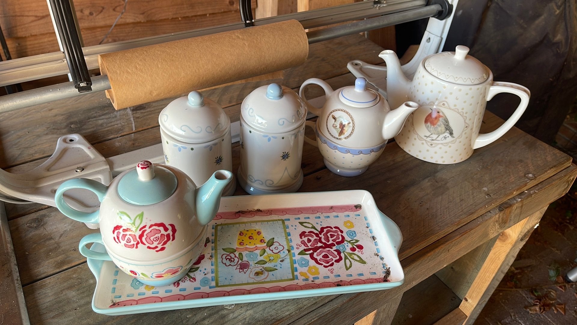 Servies van Jet, Ophalen