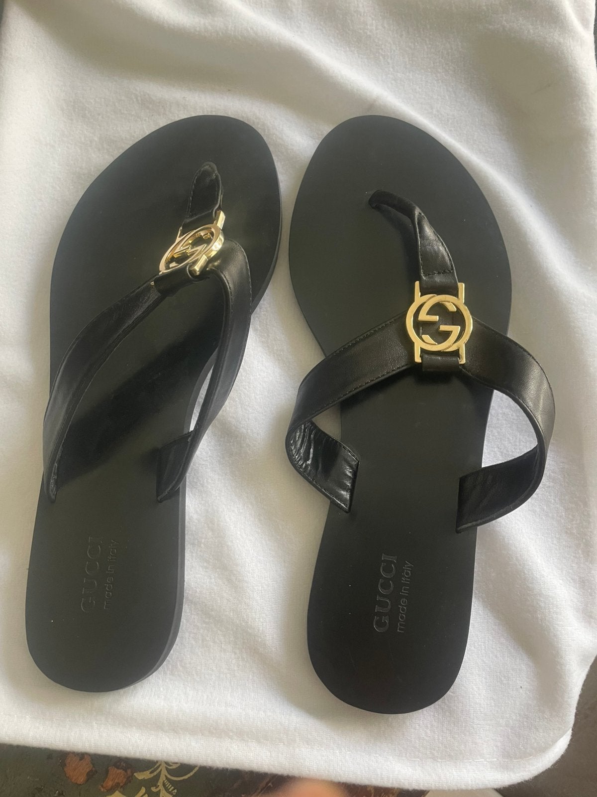 Gucci slippers maat 39, Ophalen of Verzenden, Nieuw, Zwart