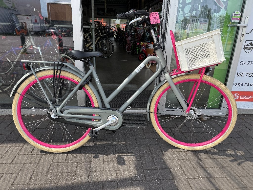 FIETSMASTER 28 INCH BATAVUS BUB RB3 WIT ROZE TRANSPORTFIETS, Versnellingen, Batavus, Ophalen of Verzenden, Zo goed als nieuw