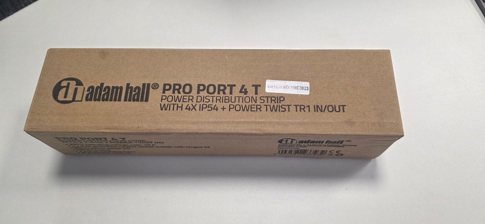 2x Adam Hall PRO PORT 4 T stroomverdeler Power Twist IP54, Ophalen of Verzenden, Zo goed als nieuw