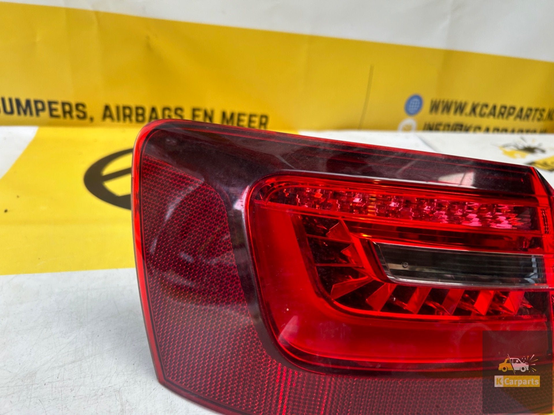 Links achterlicht Audi C7 A6 RS6 4G9945095D origineel, Info@fabrikant.eu, Fabrikantstraat 1
1000 AA  Amsterdam, NL, Fabrikant BV