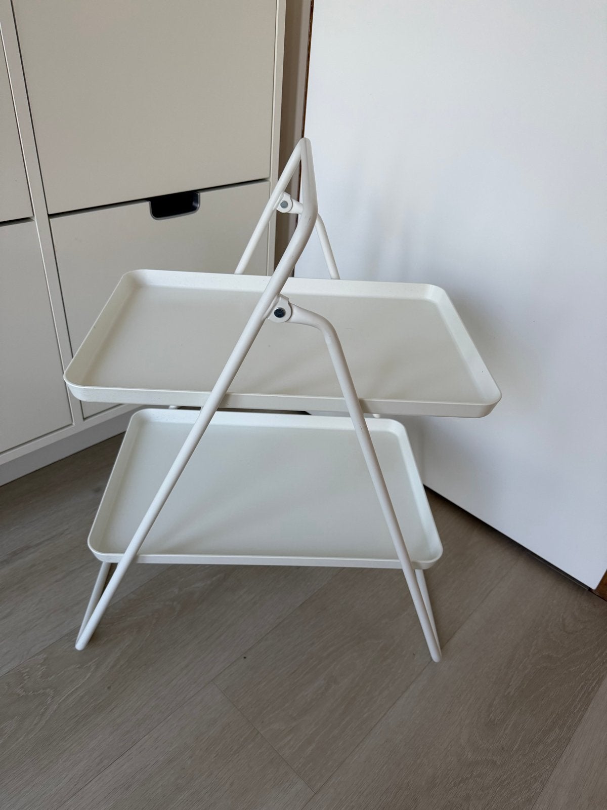 Nieuwe witte serveerwagen/bijzettafel met 2 etages, Nieuw, Ophalen of Verzenden, Wit, Metaal
