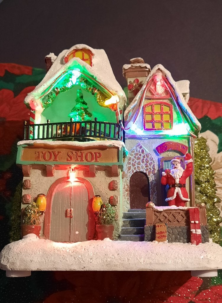 KERSTHUIS -SANTA'S TOY SHOP-  met TREIN LICHT en MUZIEK, Diversen, Ophalen of Verzenden, Nieuw