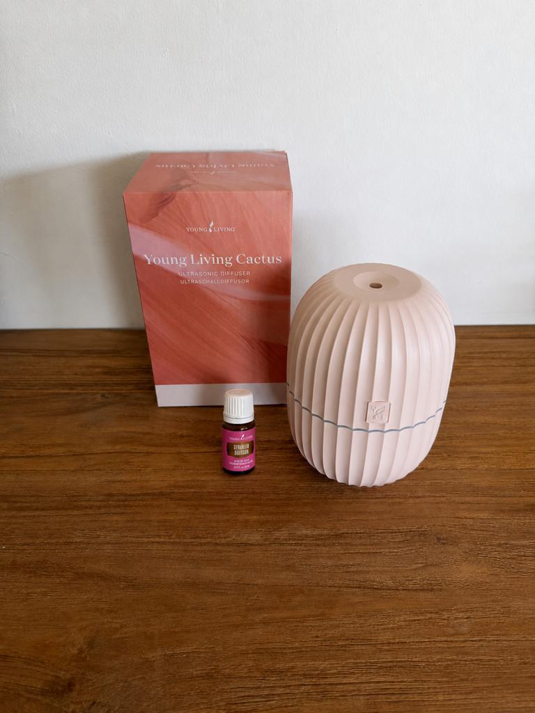 Young Living Cactus Diffuser + Geranium Bourbon olie, Ophalen of Verzenden, Nieuw