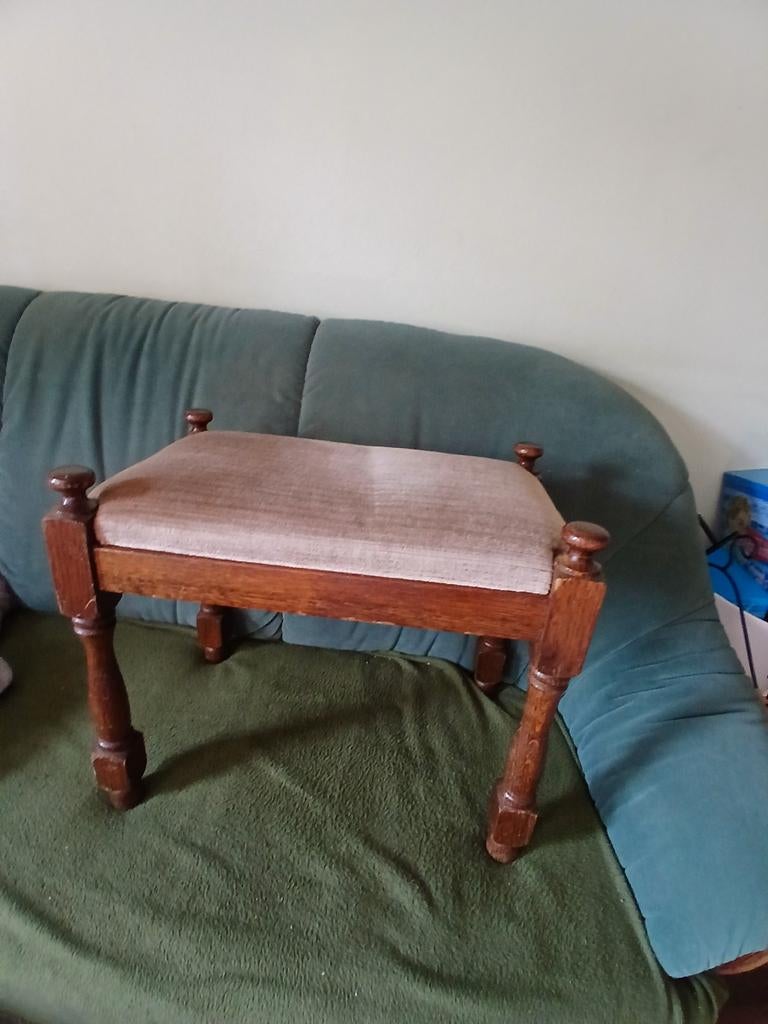 Voetenbankje, Huis en Inrichting, Banken | Voetenbanken en Poefen, Ophalen, Minder dan 50 cm, Gebruikt, 50 tot 75 cm