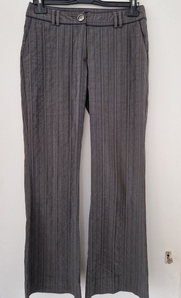 Grijze Steps dames broek maat 38 z.g.a.n., Kleding | Dames, Broeken en Pantalons, Maat 38/40 (M), Ophalen of Verzenden, Zo goed als nieuw
